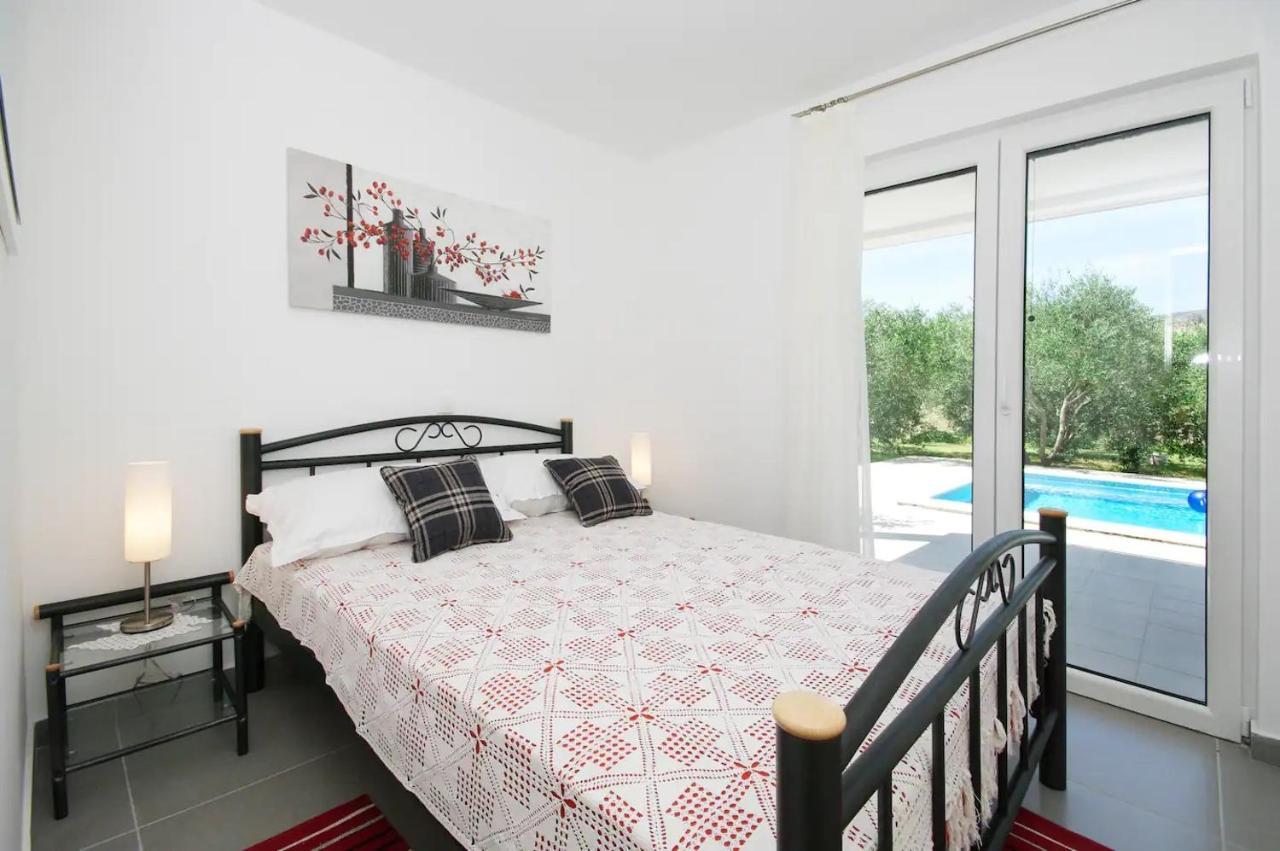 House Viki Villa Plano Eksteriør bilde